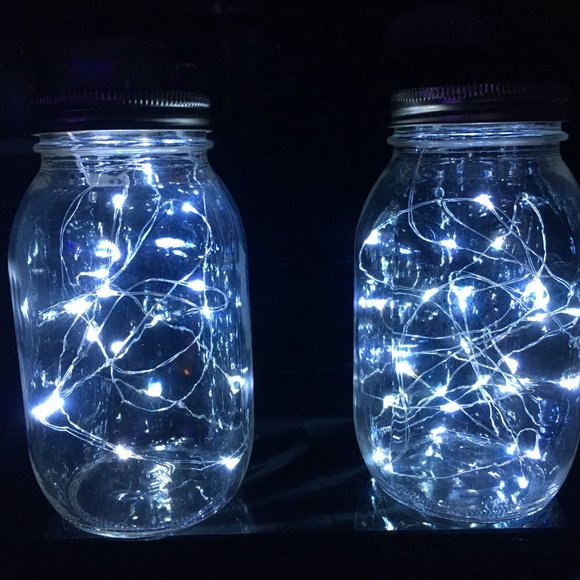 20 strands of 20 LED cool white fairy lights - Picture 3 of 7